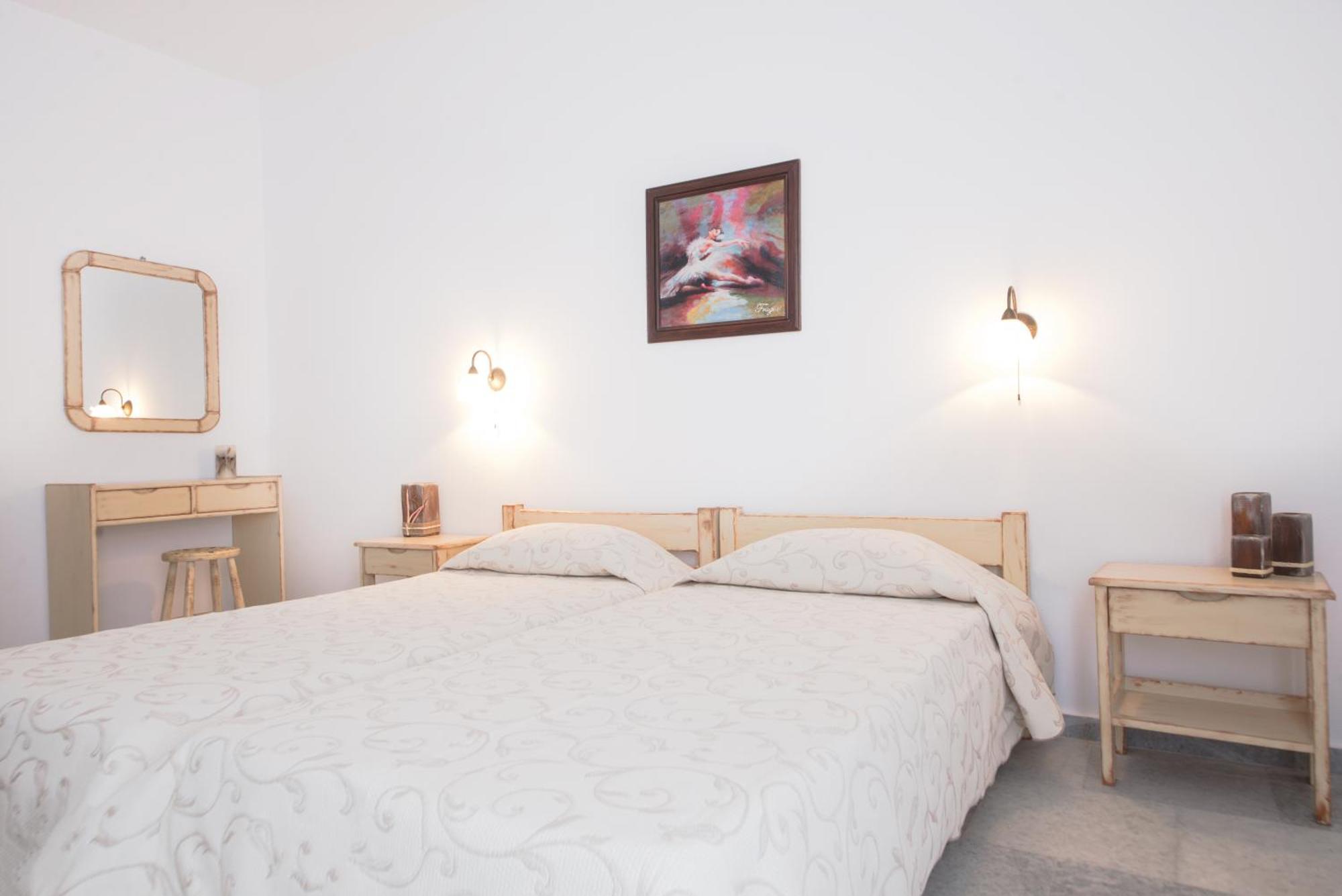 Fragias Studios & Apartments Naxos City Kültér fotó